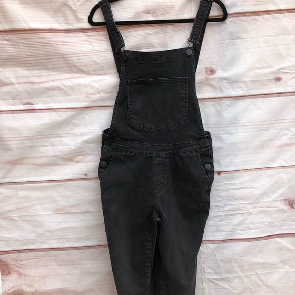 Urban outfitters black overalls - Picture 2 of 4